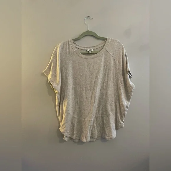 nlt Circular Shaped Top Tan/Cream Color Short Sleeved - Picture 1 of 4